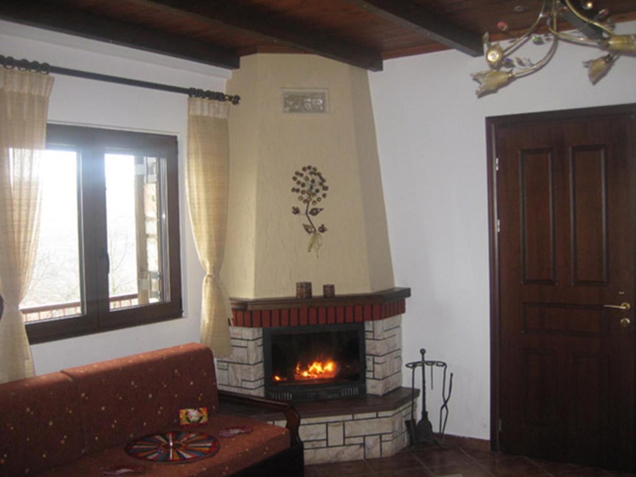 Guesthouse Moúcha 외부 사진