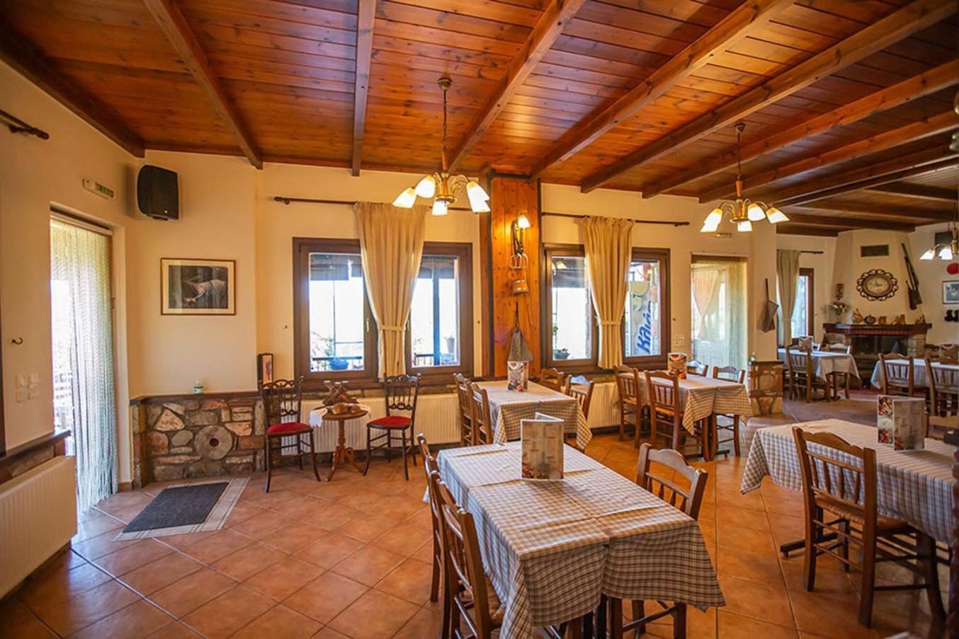Guesthouse Moúcha 외부 사진